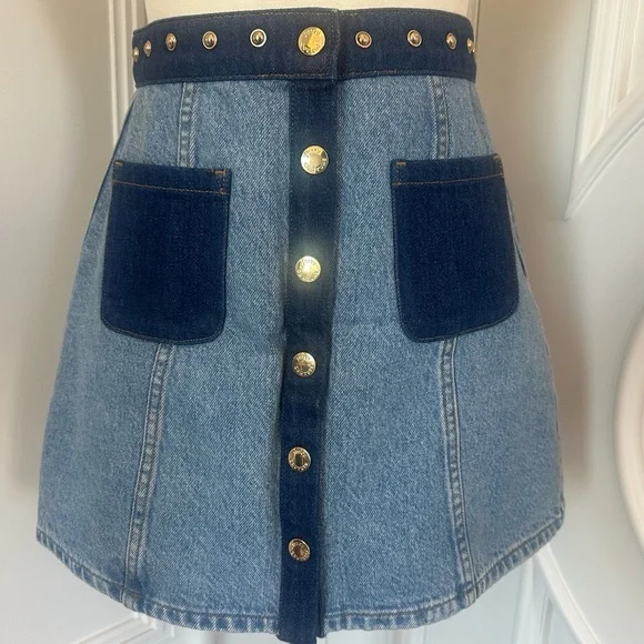 Juicy Couture Y2K Mini Button Up Denim Skirt w/ Gold Studded Details (Size 25) - Picture 2 of 7
